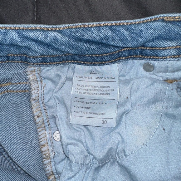 KanCan Light Wash Flare Jeans - Picture 6 of 8